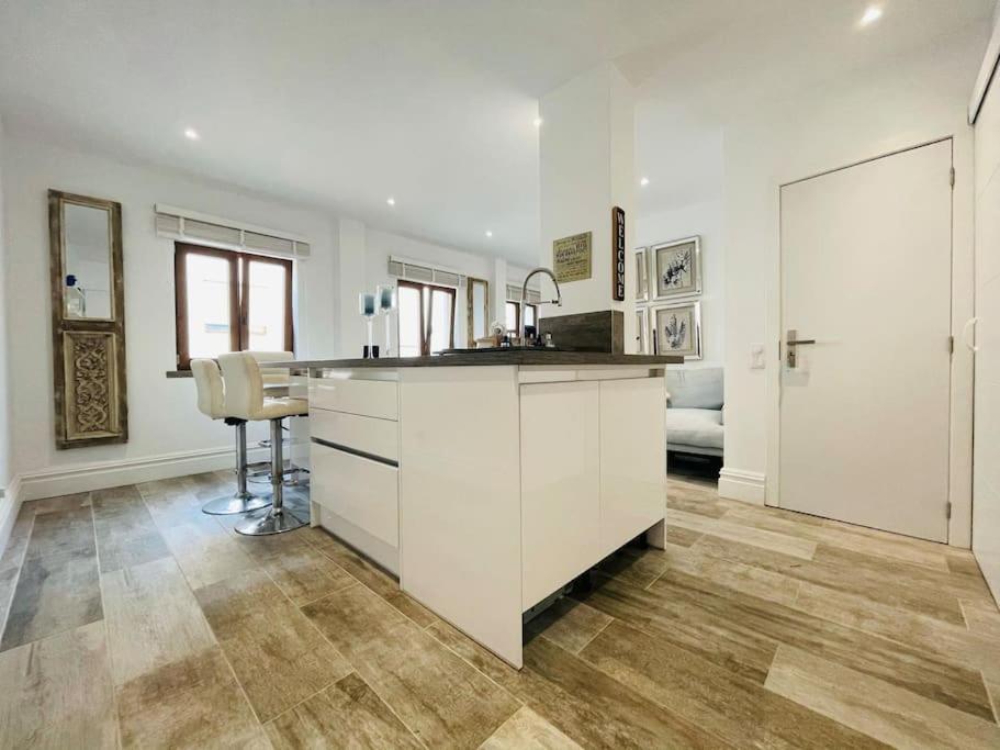 Summer Breeze Apartment, In The Historic Centre Of Lagos Eksteriør bilde
