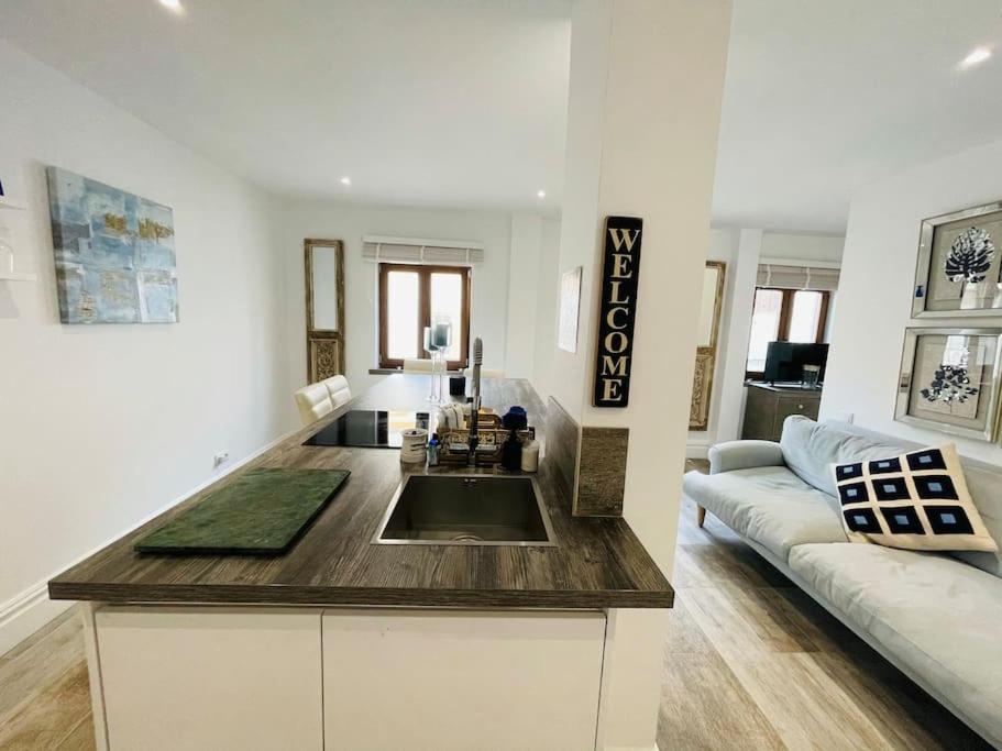 Summer Breeze Apartment, In The Historic Centre Of Lagos Eksteriør bilde