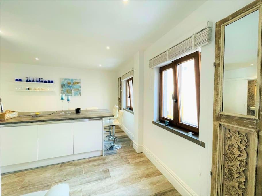 Summer Breeze Apartment, In The Historic Centre Of Lagos Eksteriør bilde